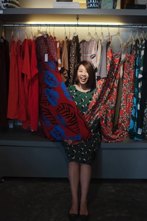 We manufactured apparels for 10 years and collected a showroom of clothing made by Alamby Fashion.